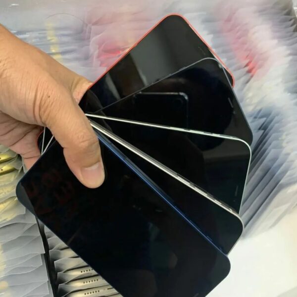 Refurbished Mixed iPhones - Image 4