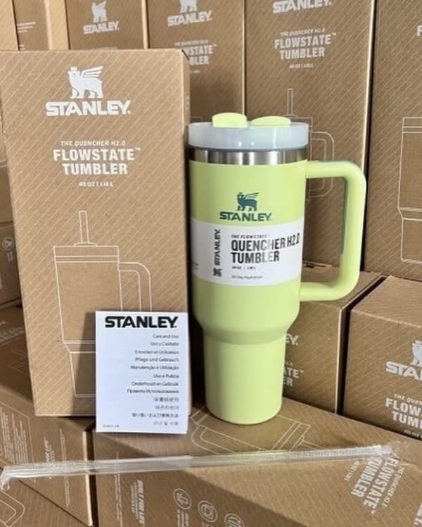 Stanley starbucks cup - Image 3