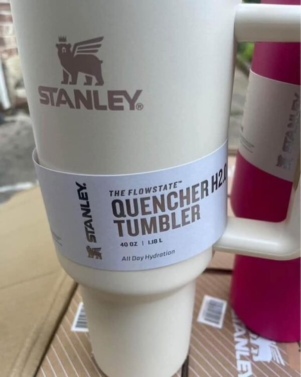 Stanley starbucks cup - Image 4